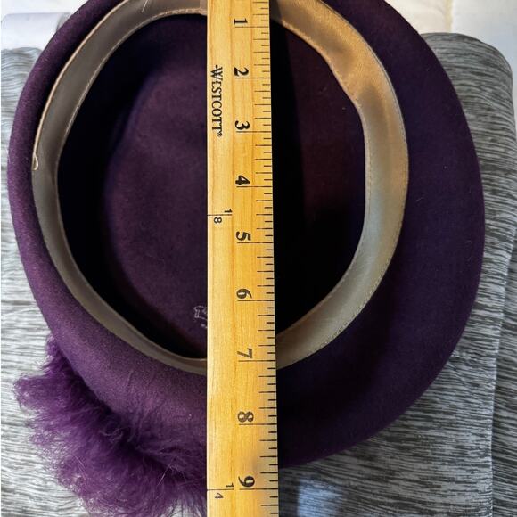 Vintage 100% Wool Doeskin Felt Pillbox Hat Purple Feathers Velvet Bow main image 6